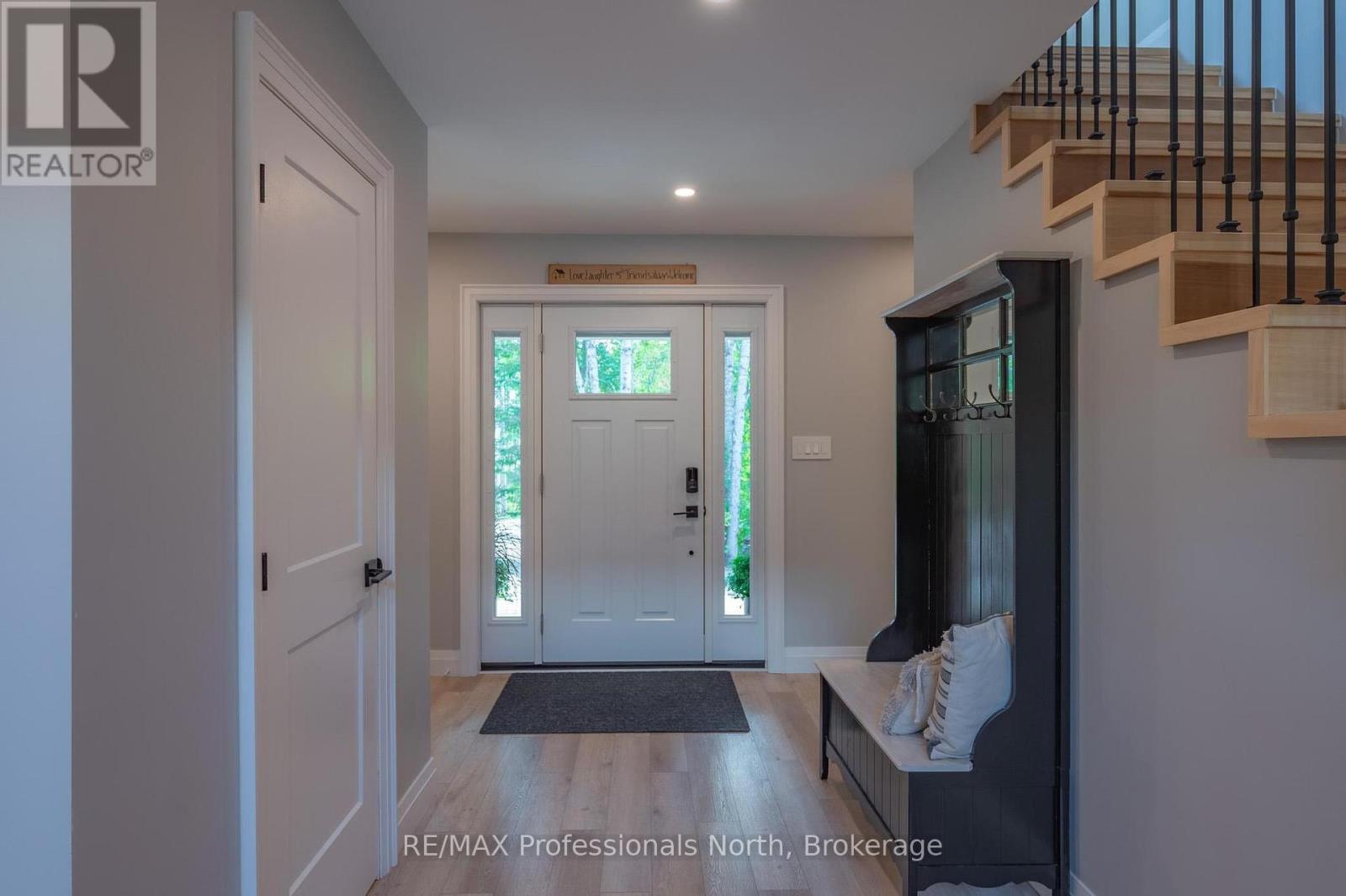 1677 Hospitality Road, Minden Hills (Snowdon), Ontario  K0M 2K0 - Photo 9 - X12397762