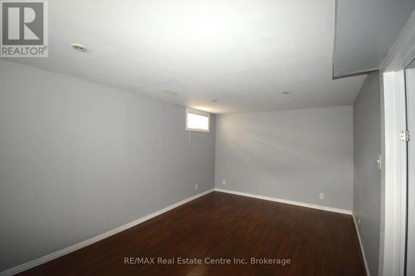 49 Edwards Street, Guelph, Ontario  N1E 0B8 - Photo 12 - X12397773