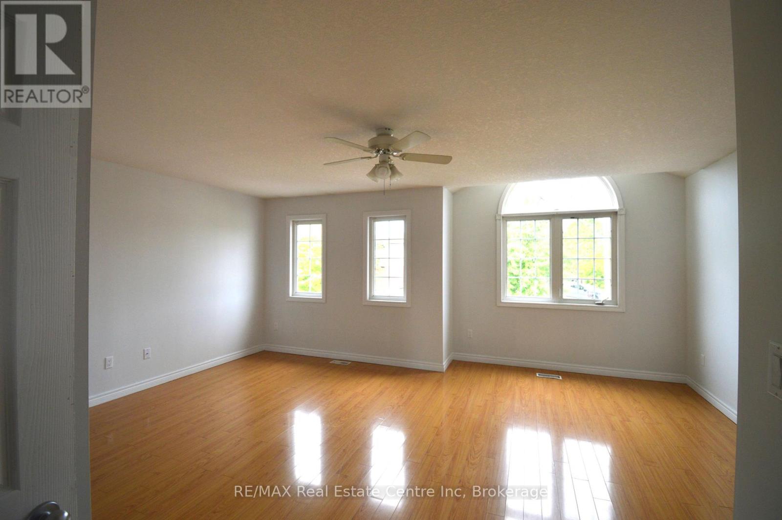 49 Edwards Street, Guelph, Ontario  N1E 0B8 - Photo 21 - X12397773