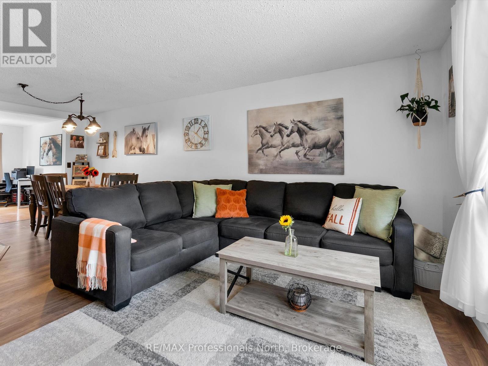 1062 Skyline Drive, Armour, Ontario  P0A 1J0 - Photo 10 - X12397824