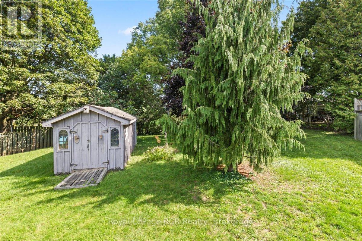 543 19th Avenue, Hanover, Ontario  N4N 3G4 - Photo 26 - X12397841