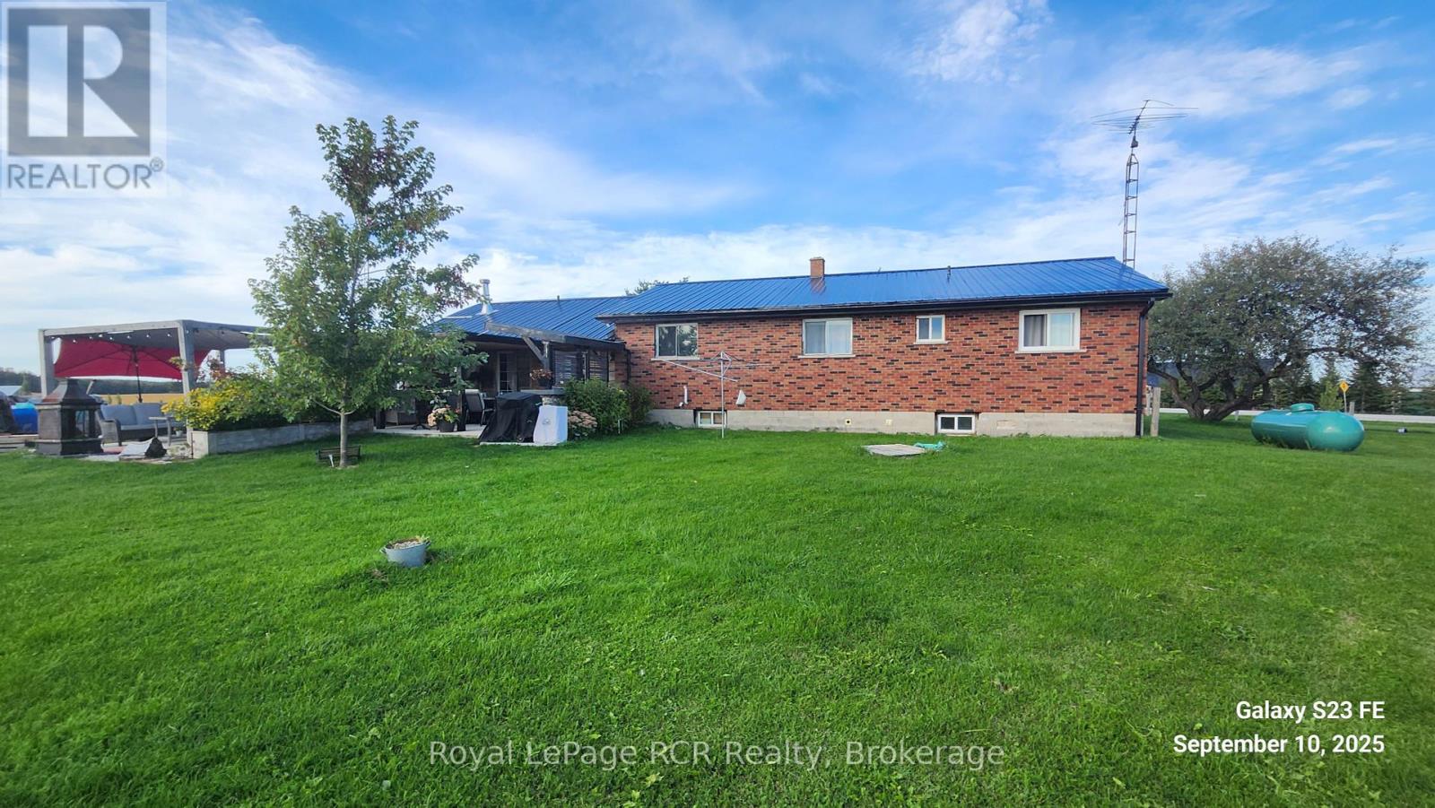 494618 Grey Rd. 2, Grey Highlands, Ontario  N0C 1C0 - Photo 2 - X12397855