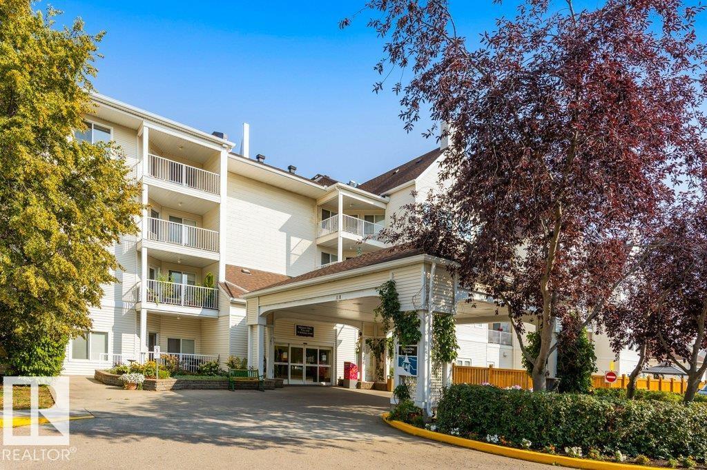 #210 78 MCKENNEY AV, St. Albert, Alberta