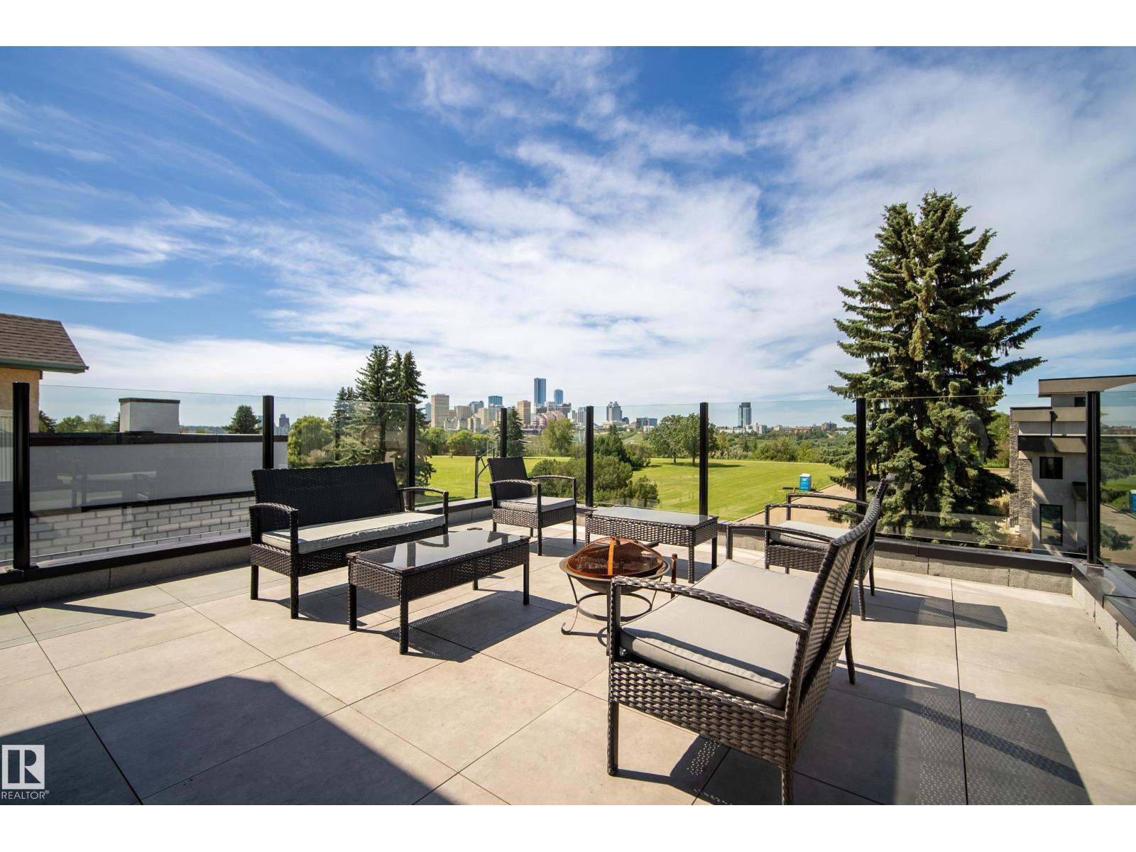 8803 Strathearn Dr Nw, Edmonton, Alberta  T6C 4C8 - Photo 45 - E4457264