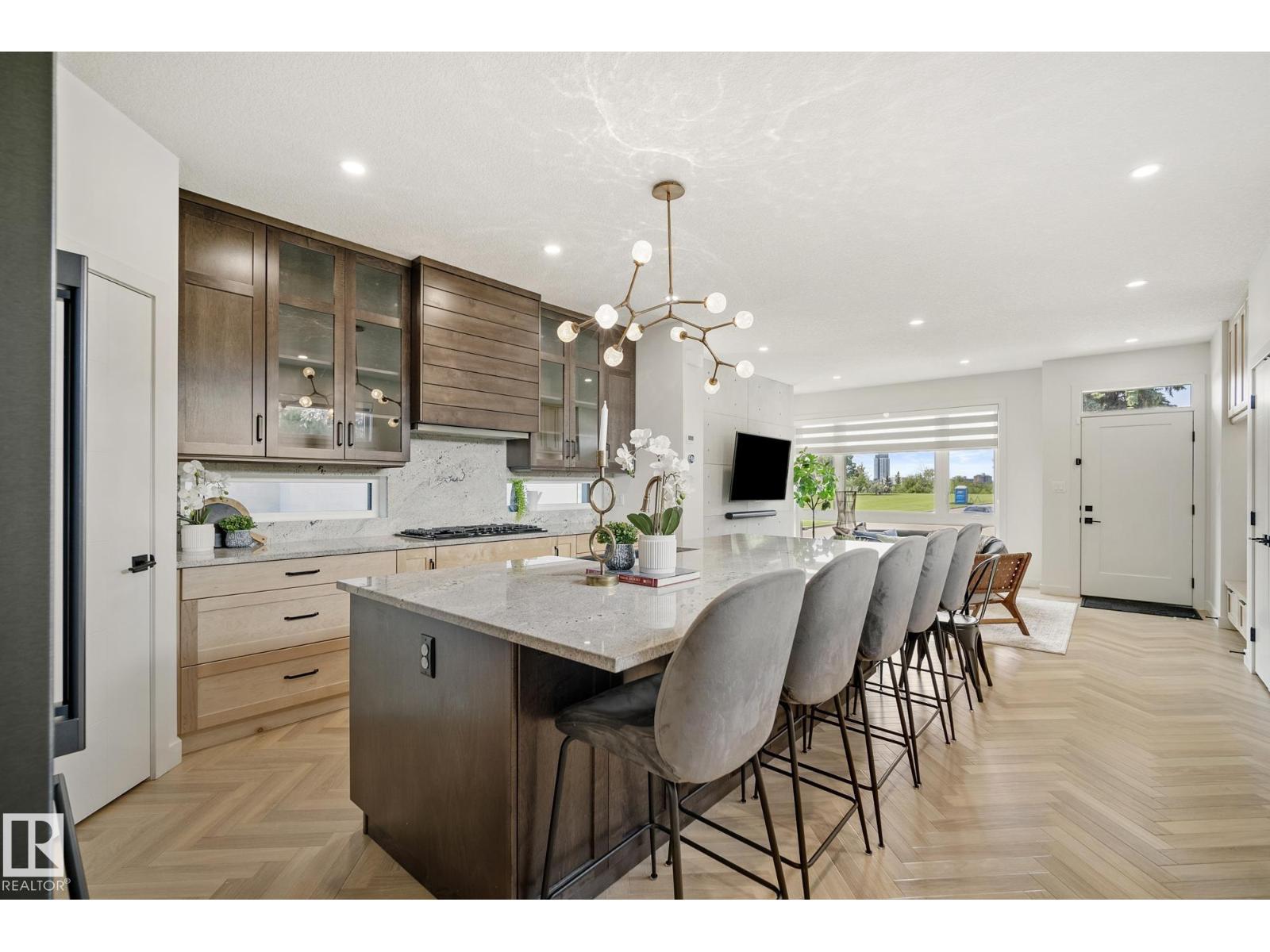 8803 Strathearn Dr Nw, Edmonton, Alberta  T6C 4C8 - Photo 6 - E4457264