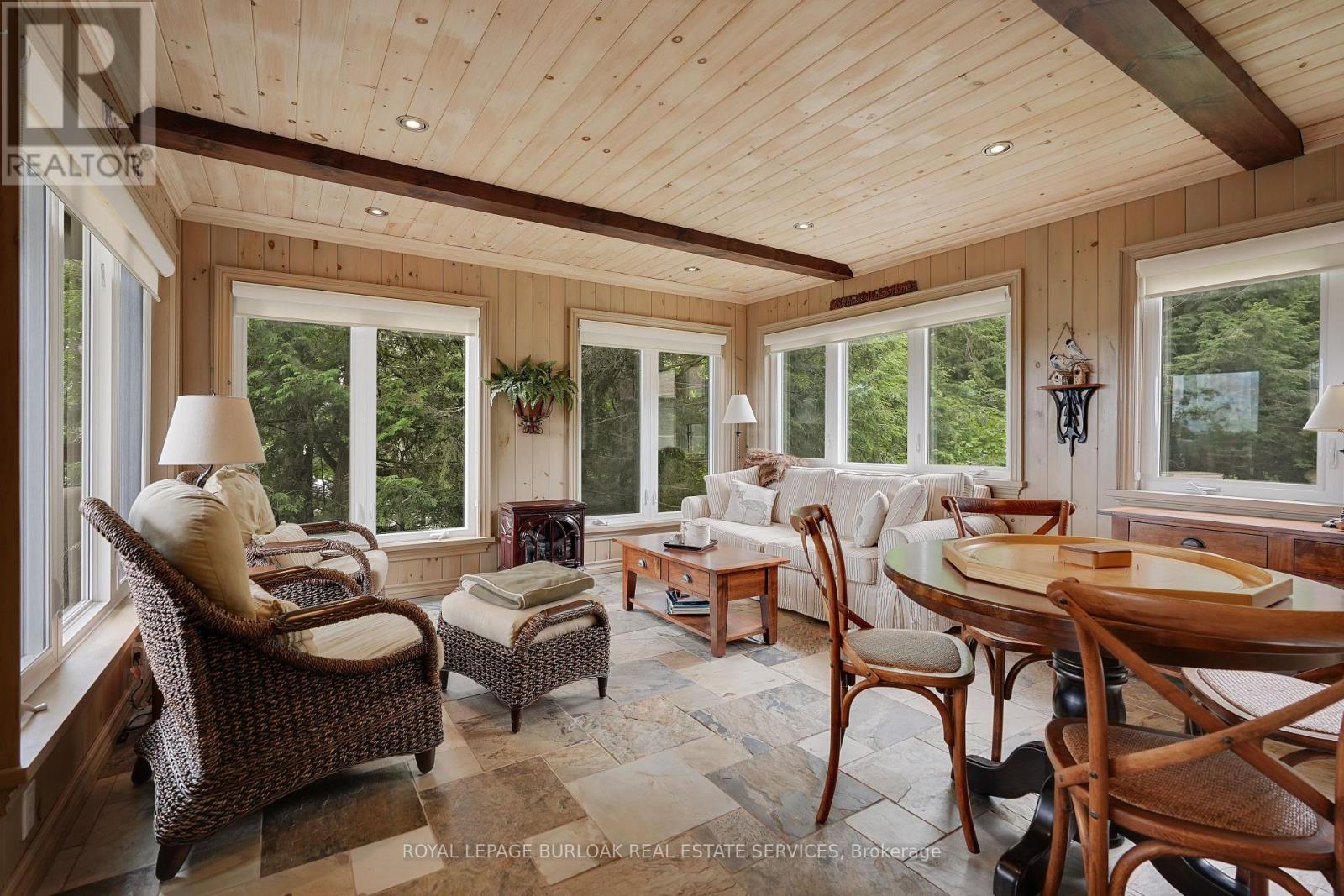 36 Manitouwabing Estates Road, Mckellar, Ontario  P2A 0B5 - Photo 16 - X12392696