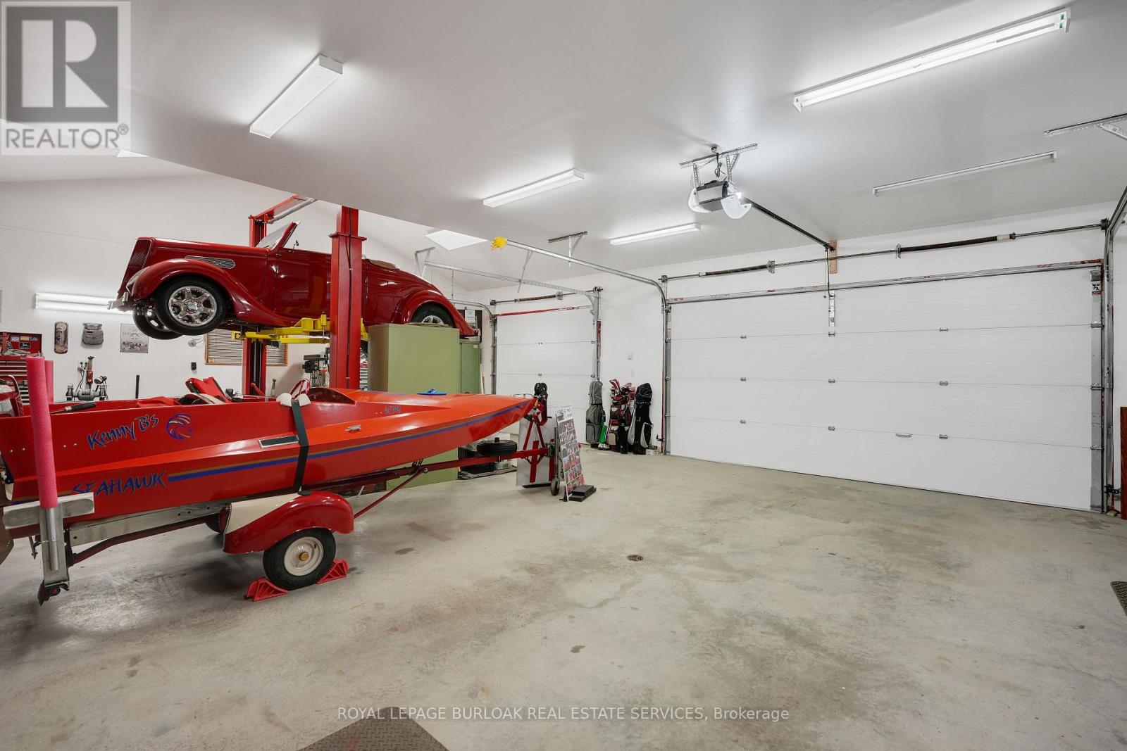 36 Manitouwabing Estates Road, Mckellar, Ontario  P2A 0B5 - Photo 48 - X12392696