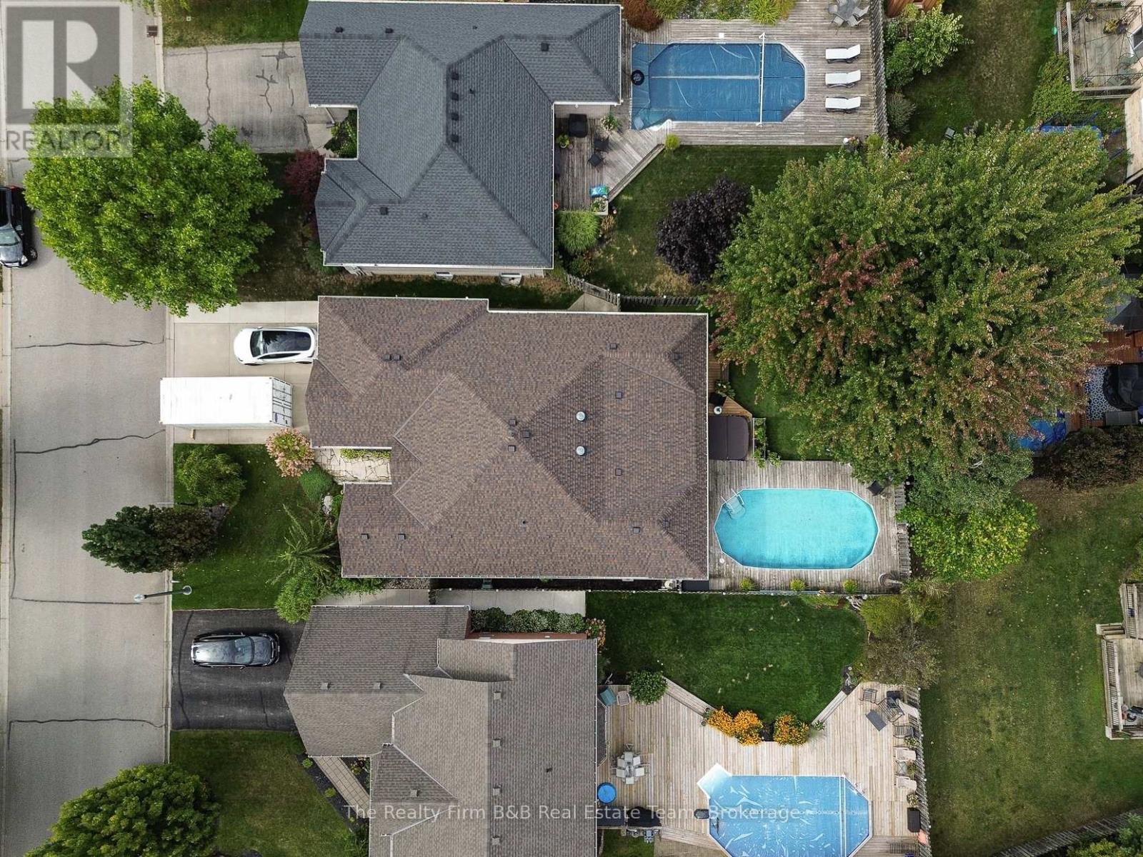 504 Crestwood Court, Woodstock, Ontario  N4T 1V3 - Photo 7 - X12397746