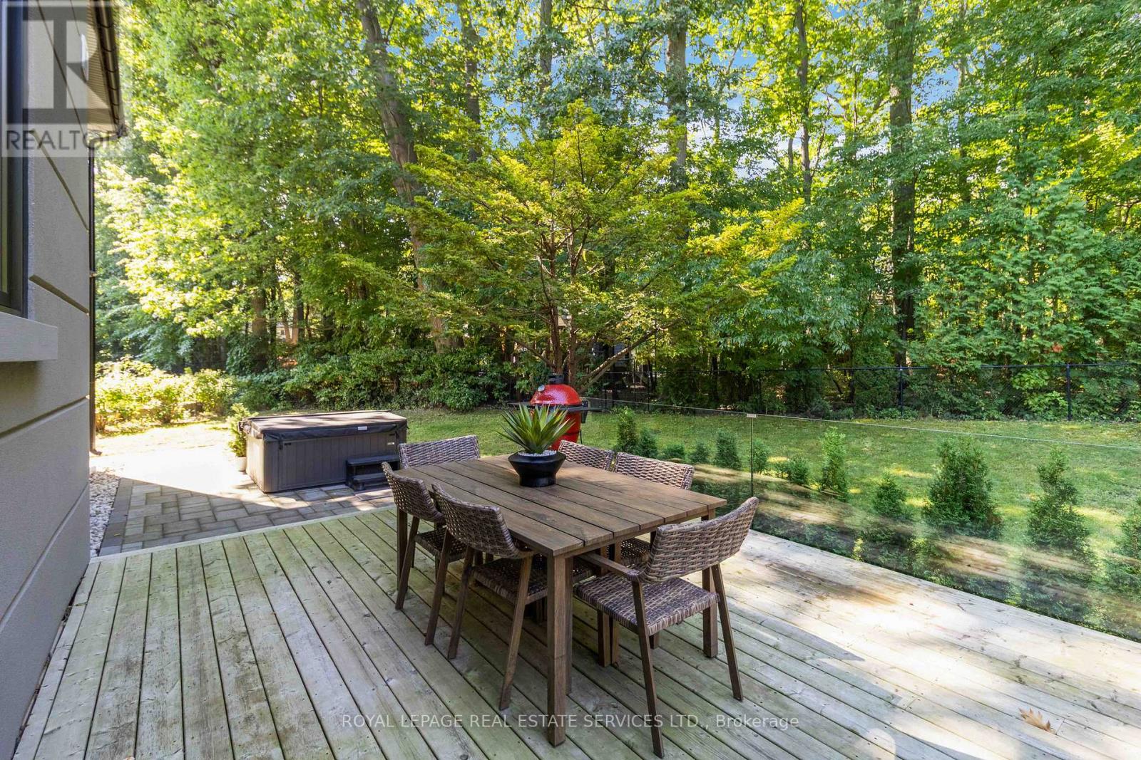 1489 Rogerswood Court, Mississauga (Lorne Park), Ontario  L5J 1R7 - Photo 45 - W12397628