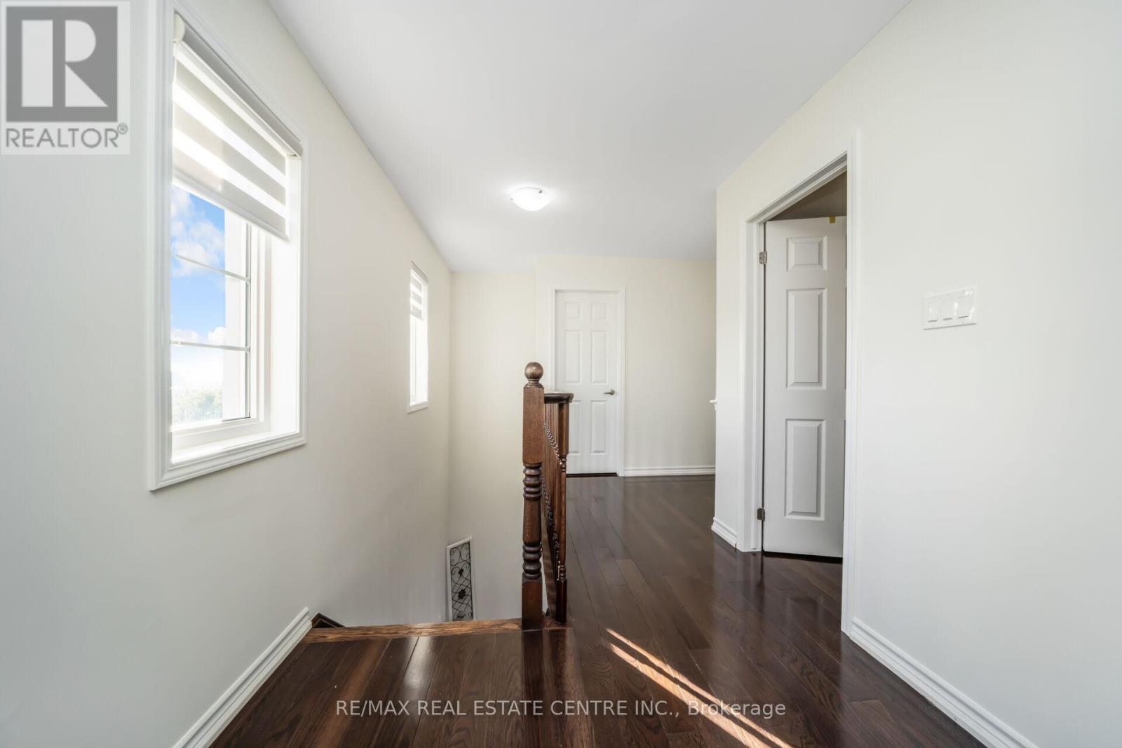 486 Etheridge Avenue, Milton, Ontario  L9E 0A8 - Photo 28 - W12397642