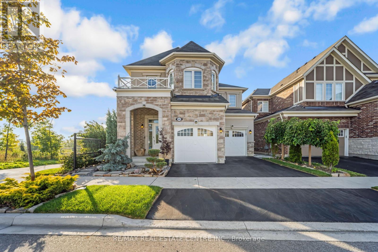 486 Etheridge Avenue, Milton, Ontario  L9E 0A8 - Photo 4 - W12397642