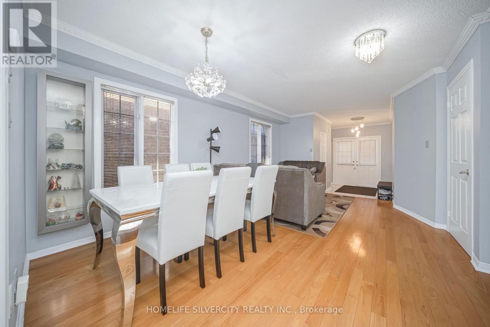 37 Loons Call Crescent N, Brampton, Ontario  L6R 2G5 - Photo 13 - W12397662