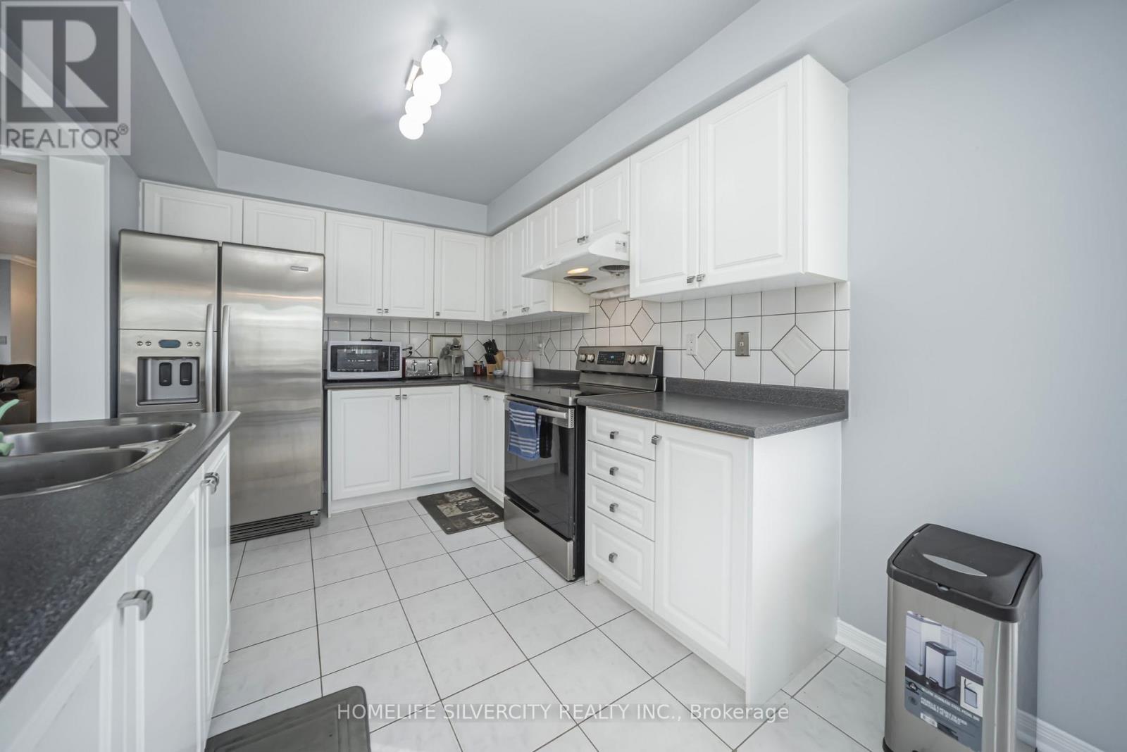 37 Loons Call Crescent N, Brampton, Ontario  L6R 2G5 - Photo 23 - W12397662