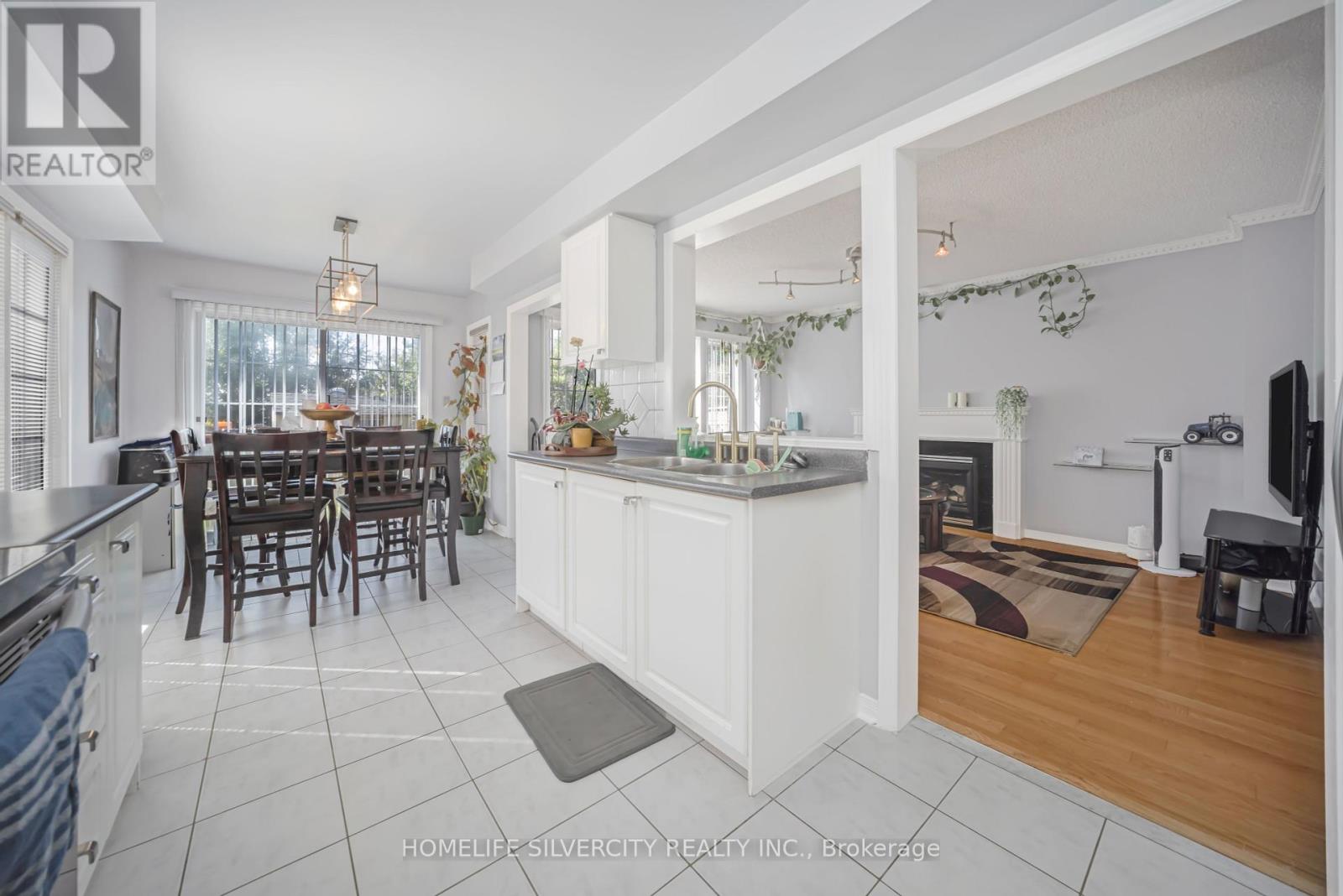 37 Loons Call Crescent N, Brampton, Ontario  L6R 2G5 - Photo 25 - W12397662