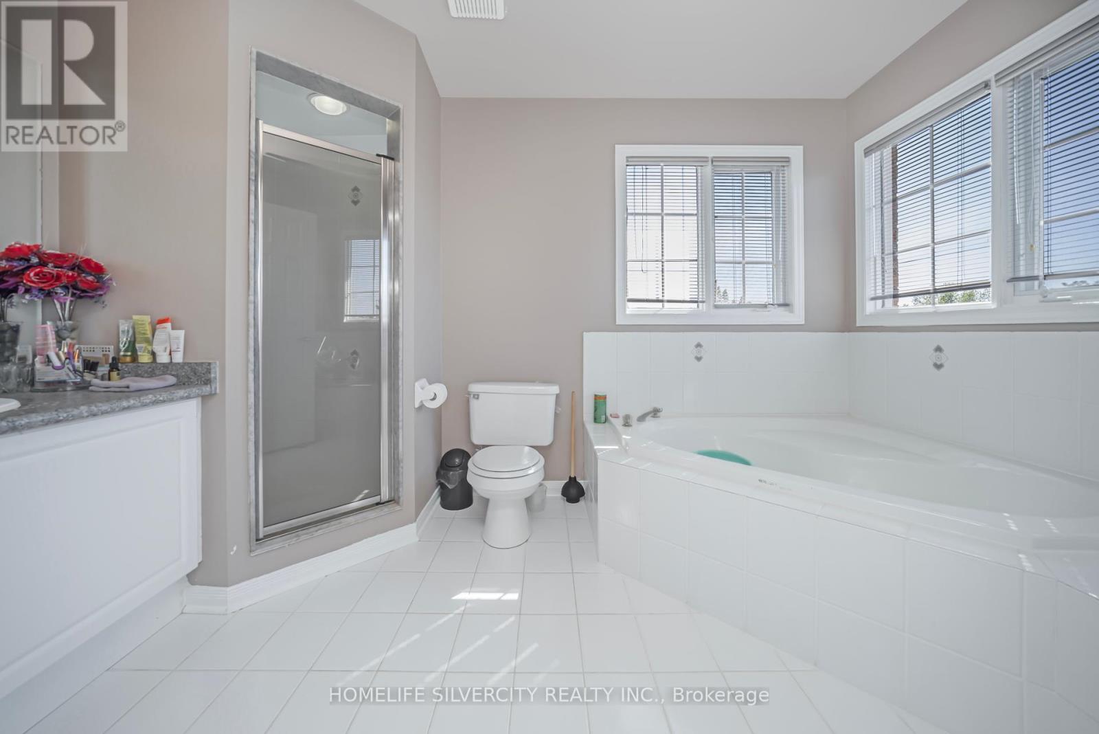 37 Loons Call Crescent N, Brampton, Ontario  L6R 2G5 - Photo 33 - W12397662