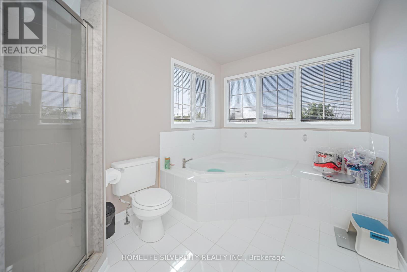 37 Loons Call Crescent N, Brampton, Ontario  L6R 2G5 - Photo 34 - W12397662