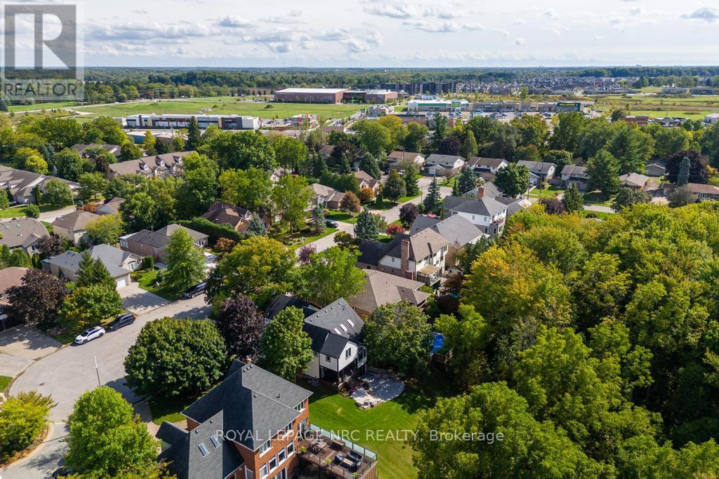 12 Scottdale Court, Pelham, Ontario  L0S 1E3 - Photo 42 - X12397678