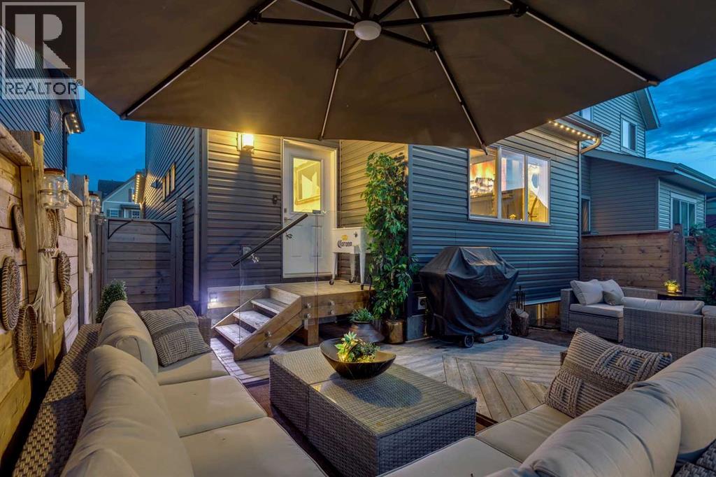 205 Copperpond Parade Se, Calgary, Alberta  T2Z 5B2 - Photo 3 - A2239718