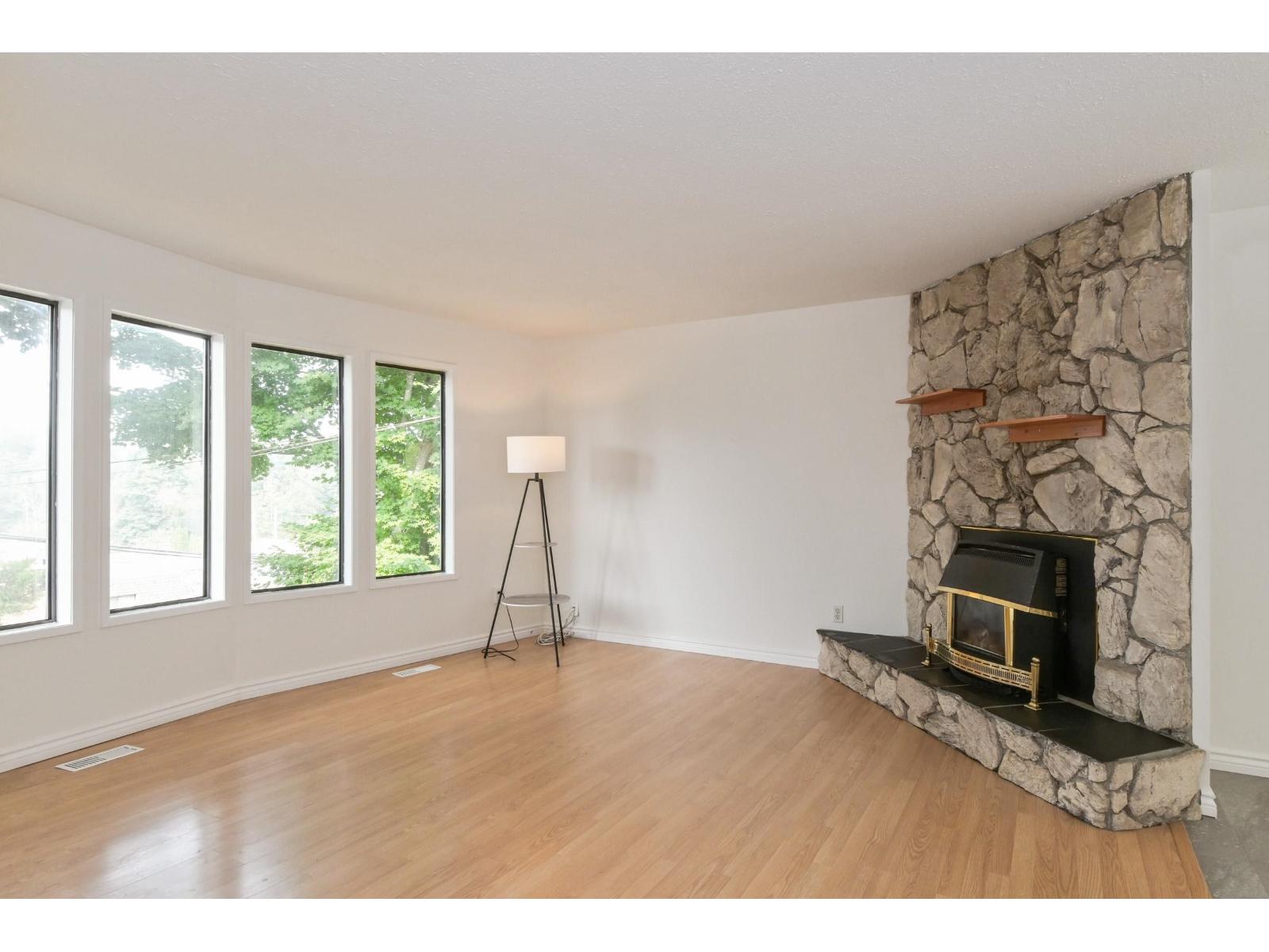 7808 Horne Street, Mission, British Columbia  V2V 3Z1 - Photo 6 - R3046410