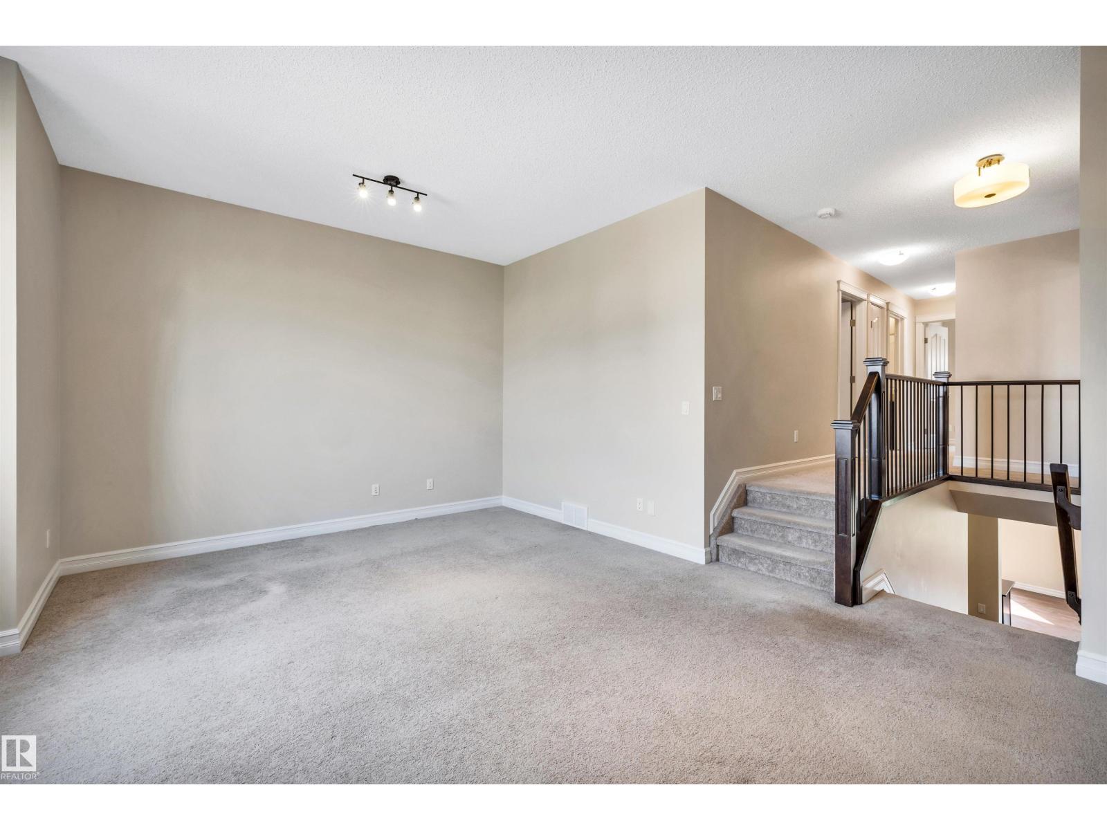 15827 10 Av Sw, Edmonton, Alberta  T6W 2H2 - Photo 15 - E4457269