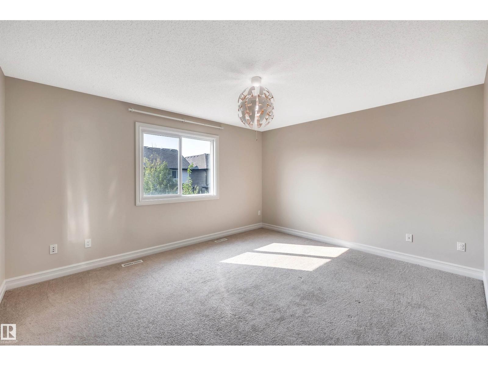 15827 10 Av Sw, Edmonton, Alberta  T6W 2H2 - Photo 16 - E4457269