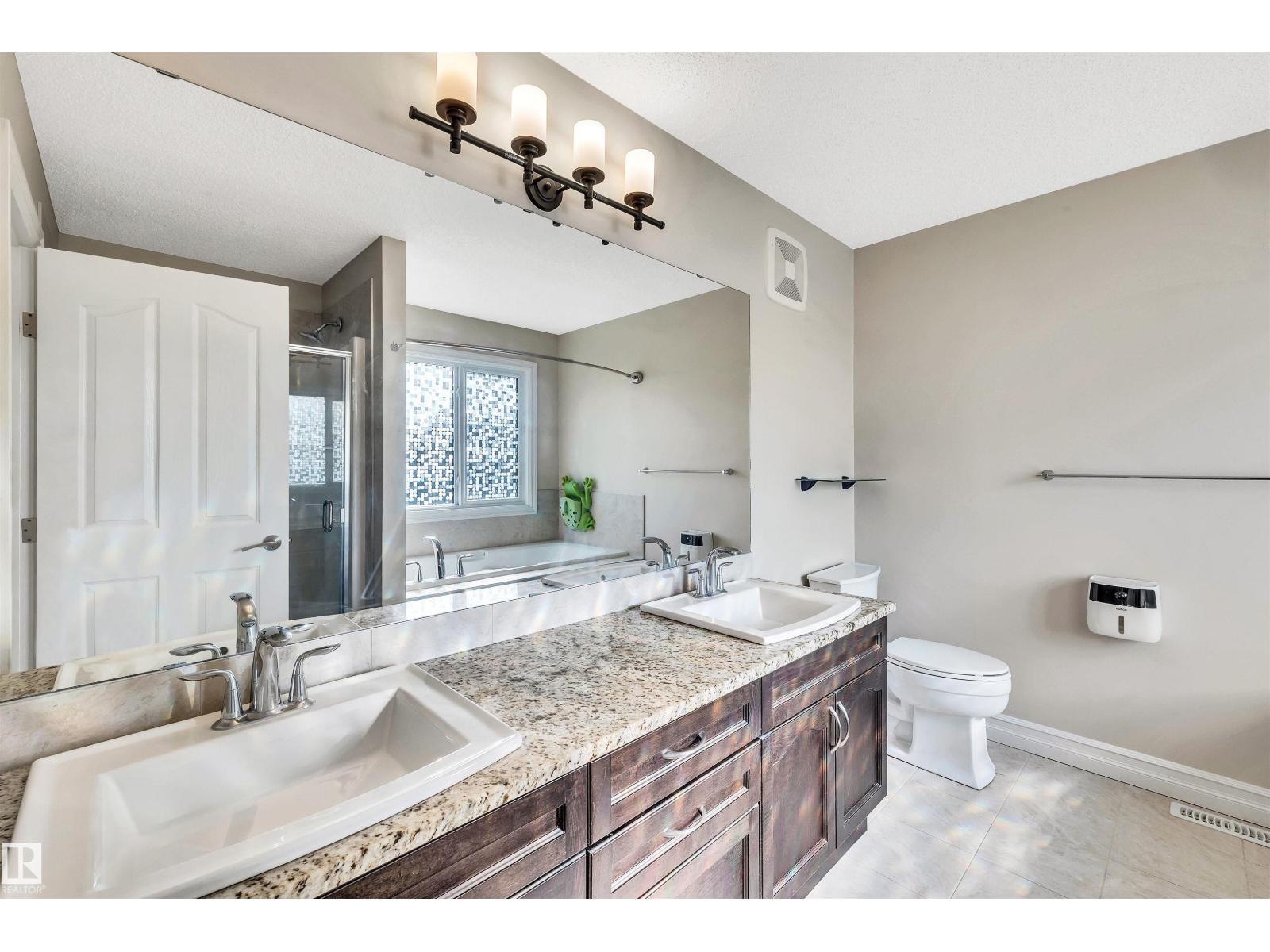 15827 10 Av Sw, Edmonton, Alberta  T6W 2H2 - Photo 19 - E4457269