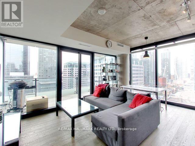 1407 - 224 King Street W, Toronto, Ontario  M5H 0A6 - Photo 4 - C12397858