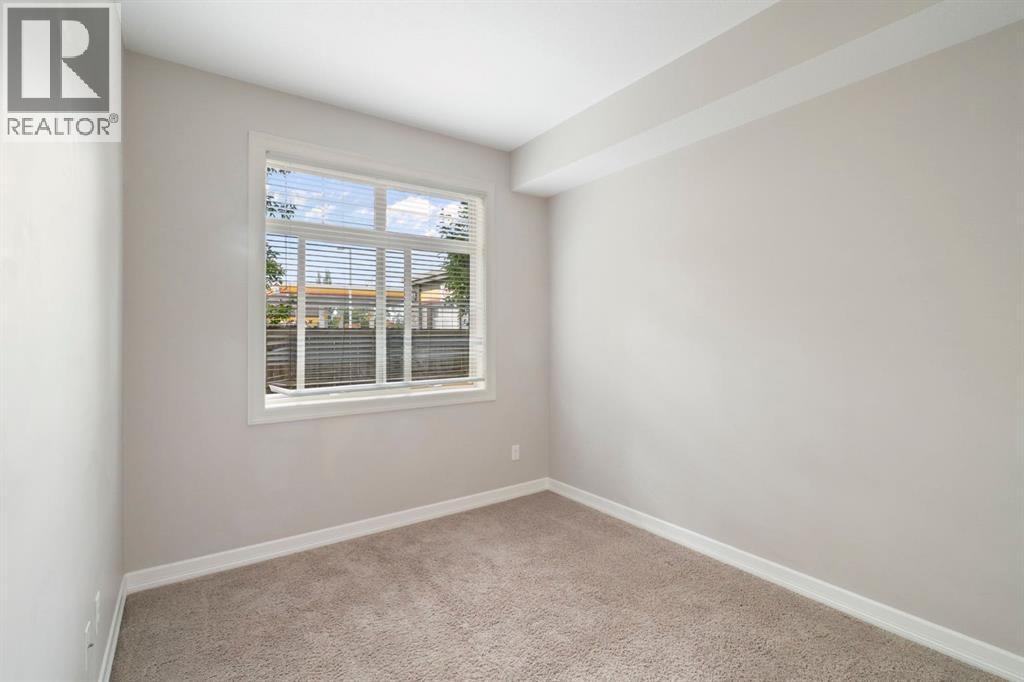 112, 117 Copperpond Common Se, Calgary, Alberta  T2Z 5E2 - Photo 13 - A2248837