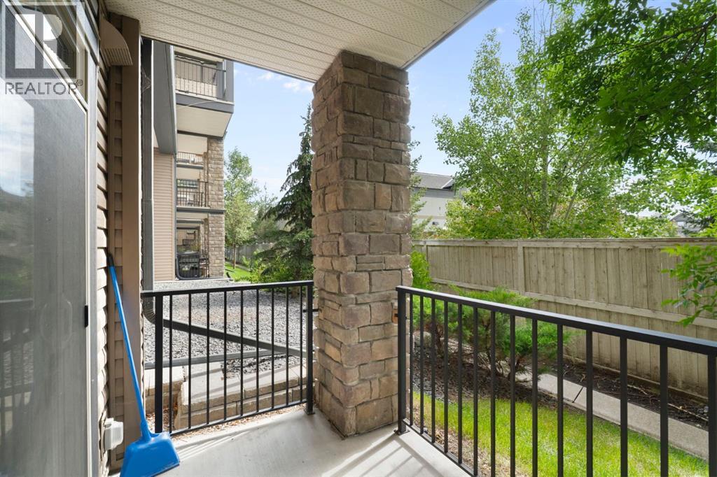 112, 117 Copperpond Common Se, Calgary, Alberta  T2Z 5E2 - Photo 19 - A2248837