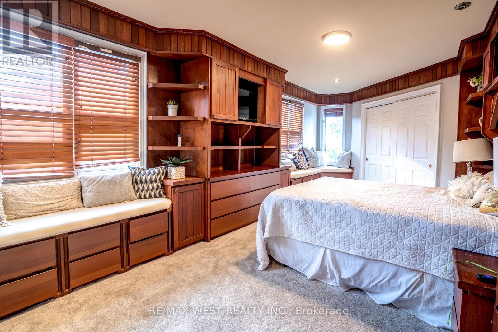 523 Lake Drive E, Georgina, Ontario  L0E 1S0 - Photo 21 - N12371100
