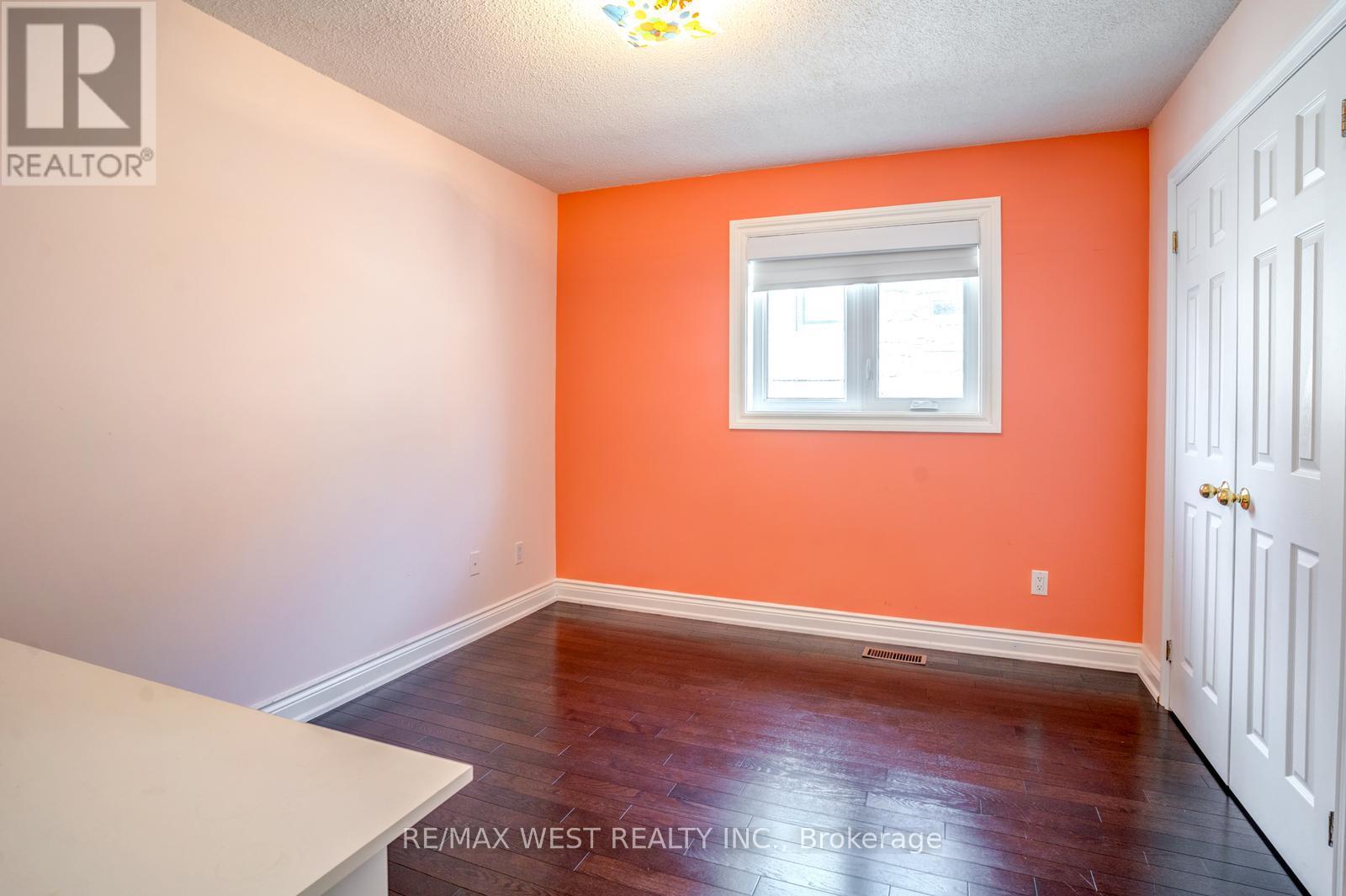 229 Baker Avenue, Richmond Hill, Ontario  L4C 1X8 - Photo 29 - N12304689