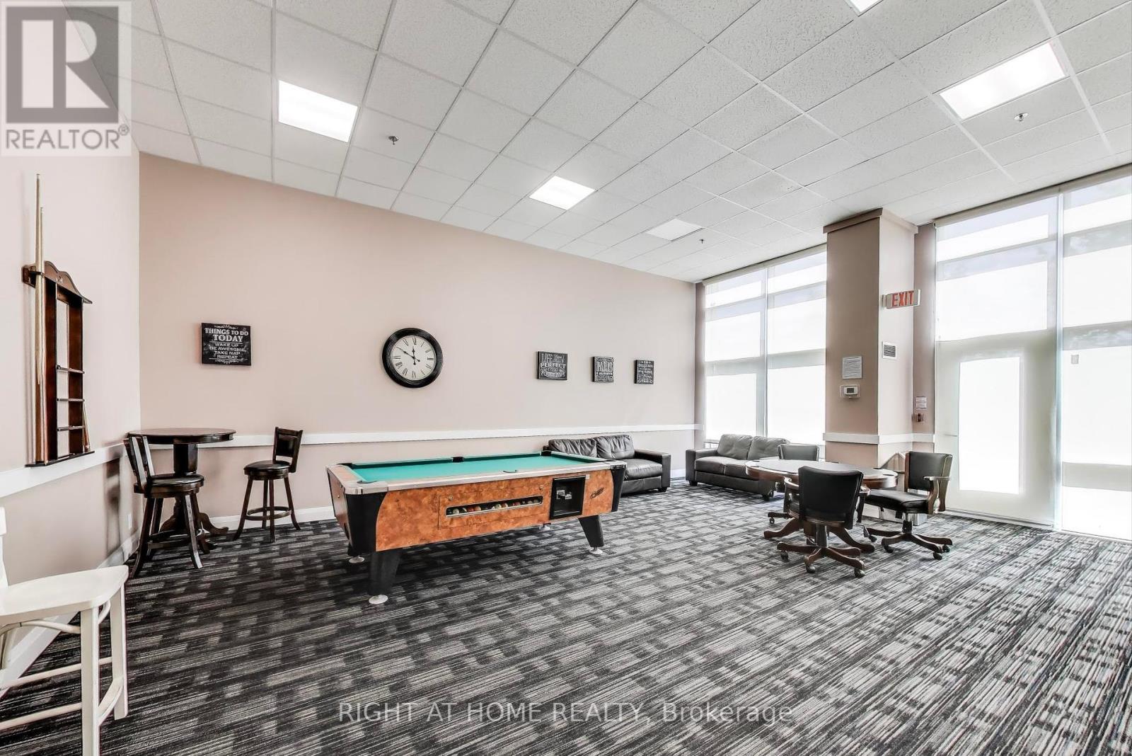 317 - 12 Woodstream Boulevard, Vaughan, Ontario  L4L 8C3 - Photo 9 - N12397711
