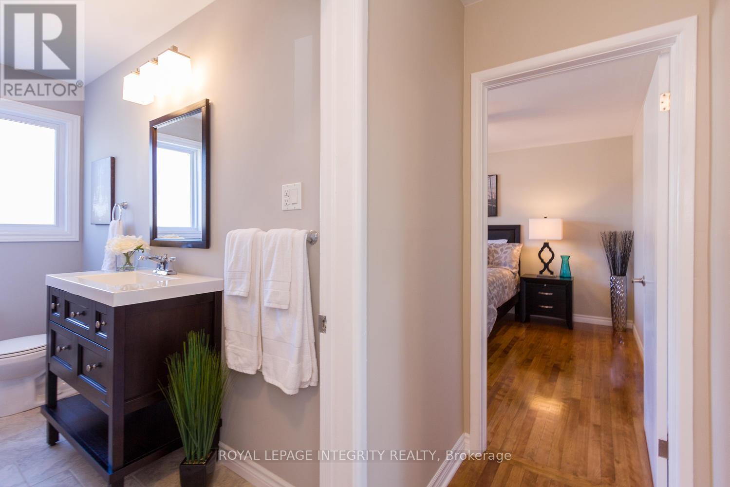 392 Tremblay Road, Ottawa, Ontario  K1G 0B8 - Photo 15 - X12397878