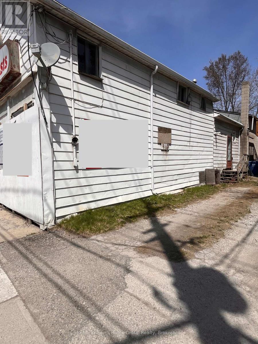 5 Main Street N, Halton Hills, Ontario  L7J 1V9 - Photo 3 - W12397926