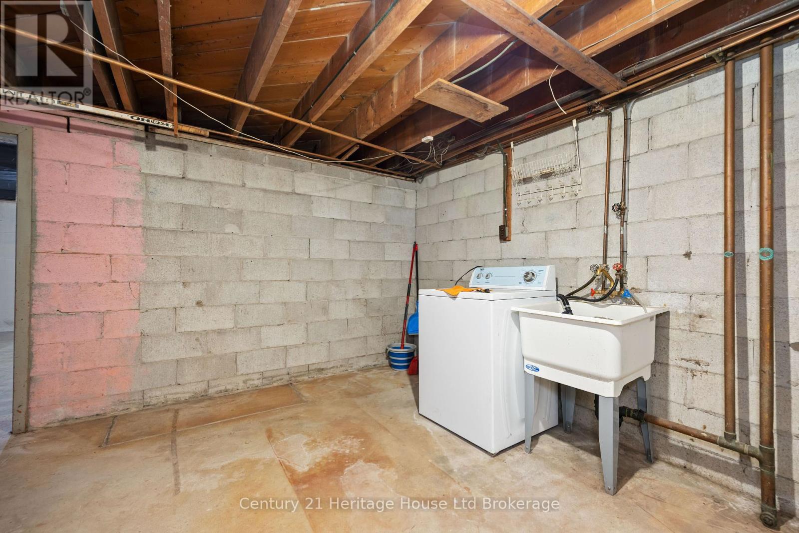 115 Sutton Street, Sarnia, Ontario  N7T 3S4 - Photo 22 - X12397912