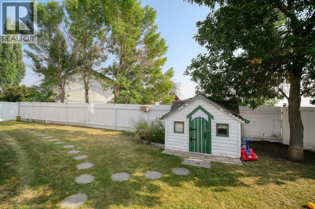 409 9 Street, Beiseker, Alberta  T0M 0G0 - Photo 47 - A2255852