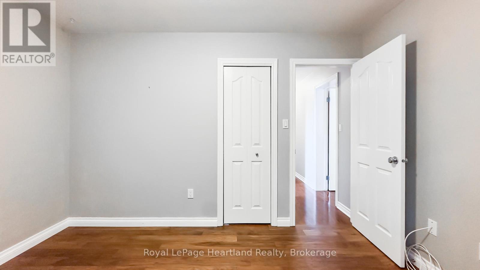 42 Iroquois Lane, Ashfield-Colborne-Wawanosh, Ontario  N7A 3Y2 - Photo 34 - X12397947