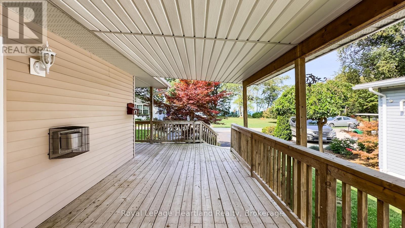 42 Iroquois Lane, Ashfield-Colborne-Wawanosh, Ontario  N7A 3Y2 - Photo 41 - X12397947