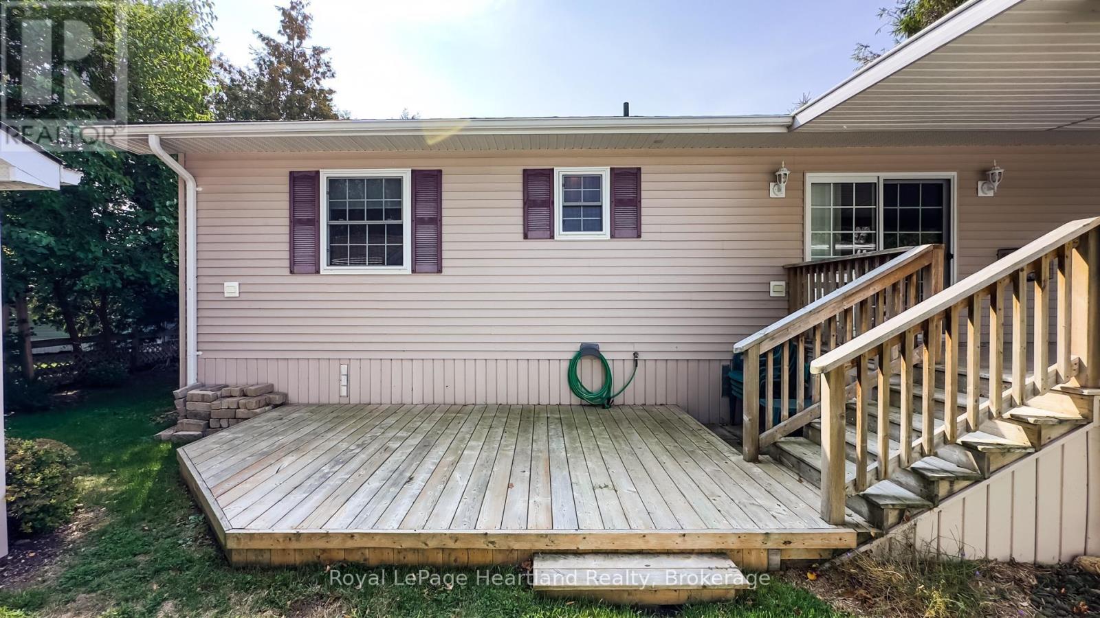 42 Iroquois Lane, Ashfield-Colborne-Wawanosh, Ontario  N7A 3Y2 - Photo 44 - X12397947
