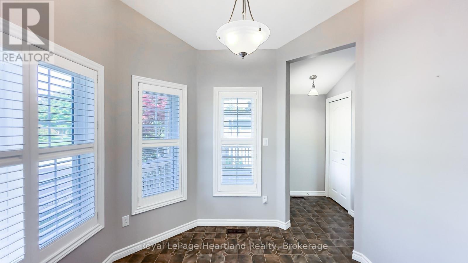 42 Iroquois Lane, Ashfield-Colborne-Wawanosh, Ontario  N7A 3Y2 - Photo 8 - X12397947
