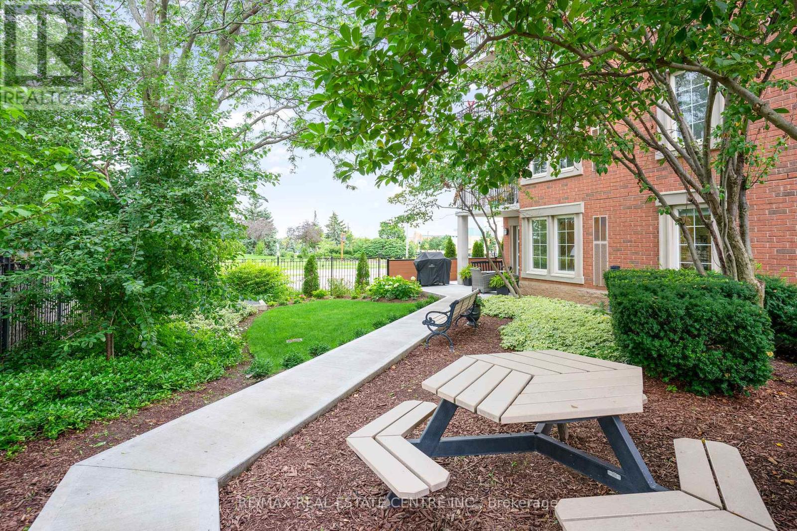 410 - 2301 Parkhaven Boulevard, Oakville, Ontario  L6H 6V6 - Photo 22 - W12397832