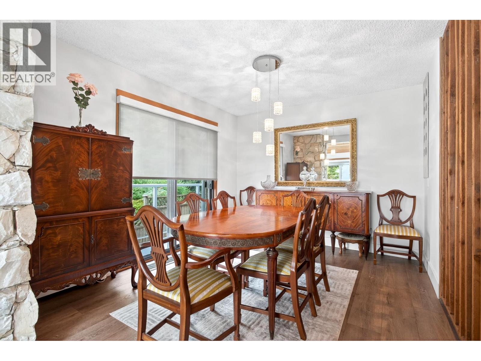 15 Crawford Bay, Port Moody, British Columbia  V3H 3N3 - Photo 11 - R3046765
