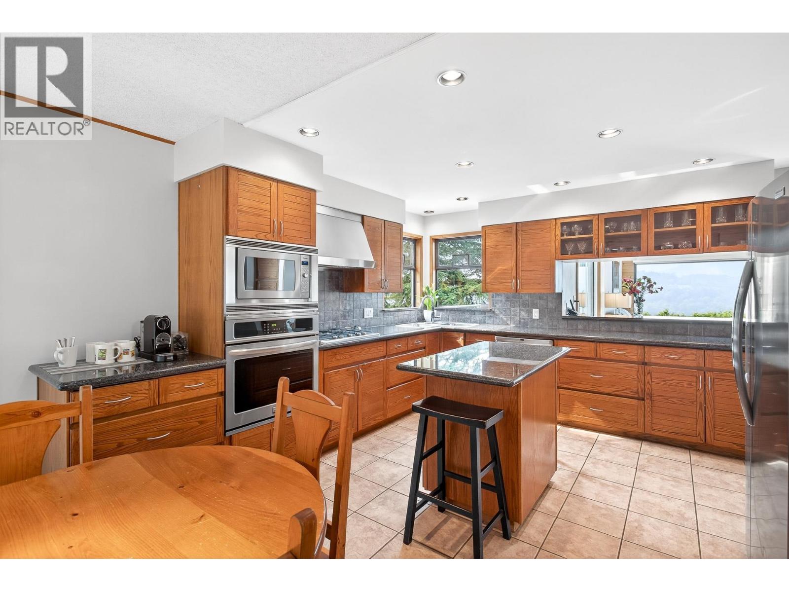 15 Crawford Bay, Port Moody, British Columbia  V3H 3N3 - Photo 20 - R3046765