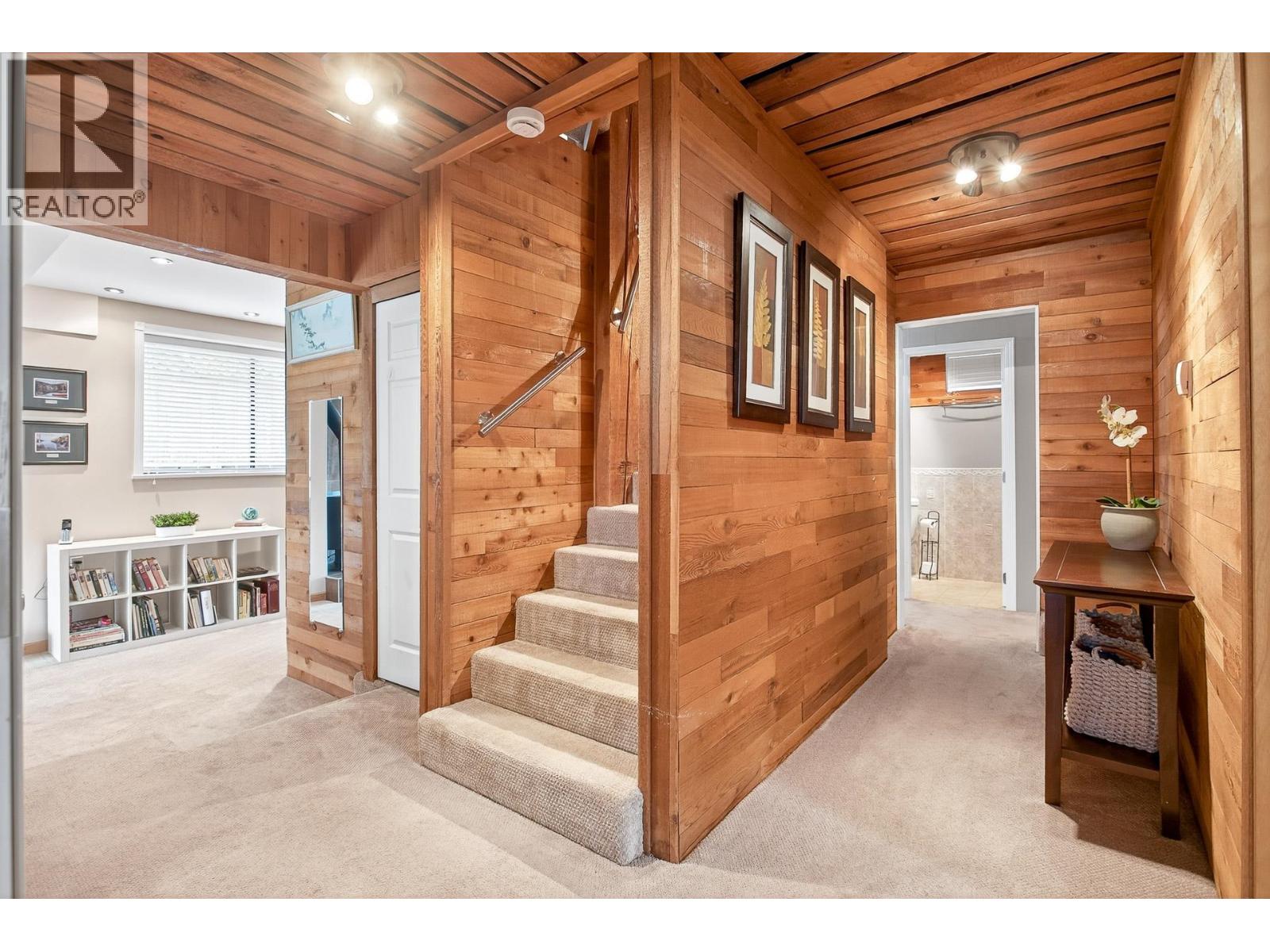 15 Crawford Bay, Port Moody, British Columbia  V3H 3N3 - Photo 30 - R3046765