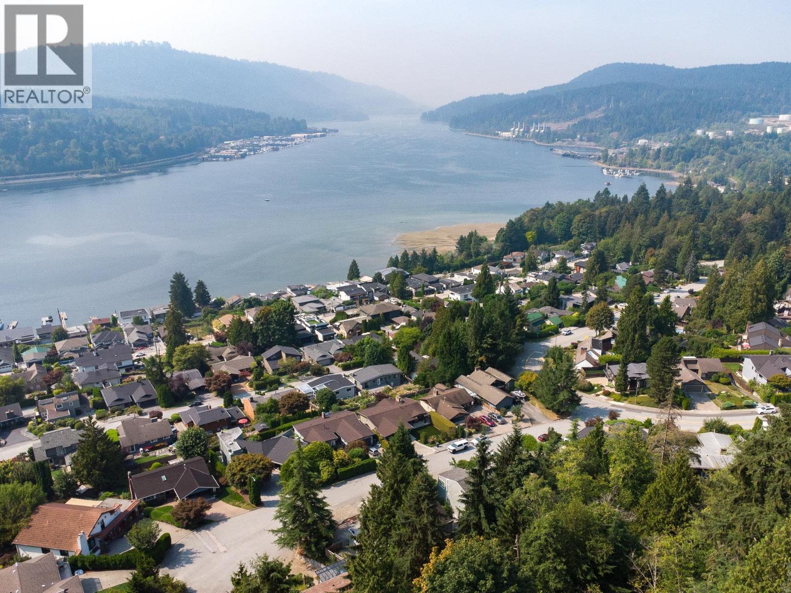 15 Crawford Bay, Port Moody, British Columbia  V3H 3N3 - Photo 38 - R3046765