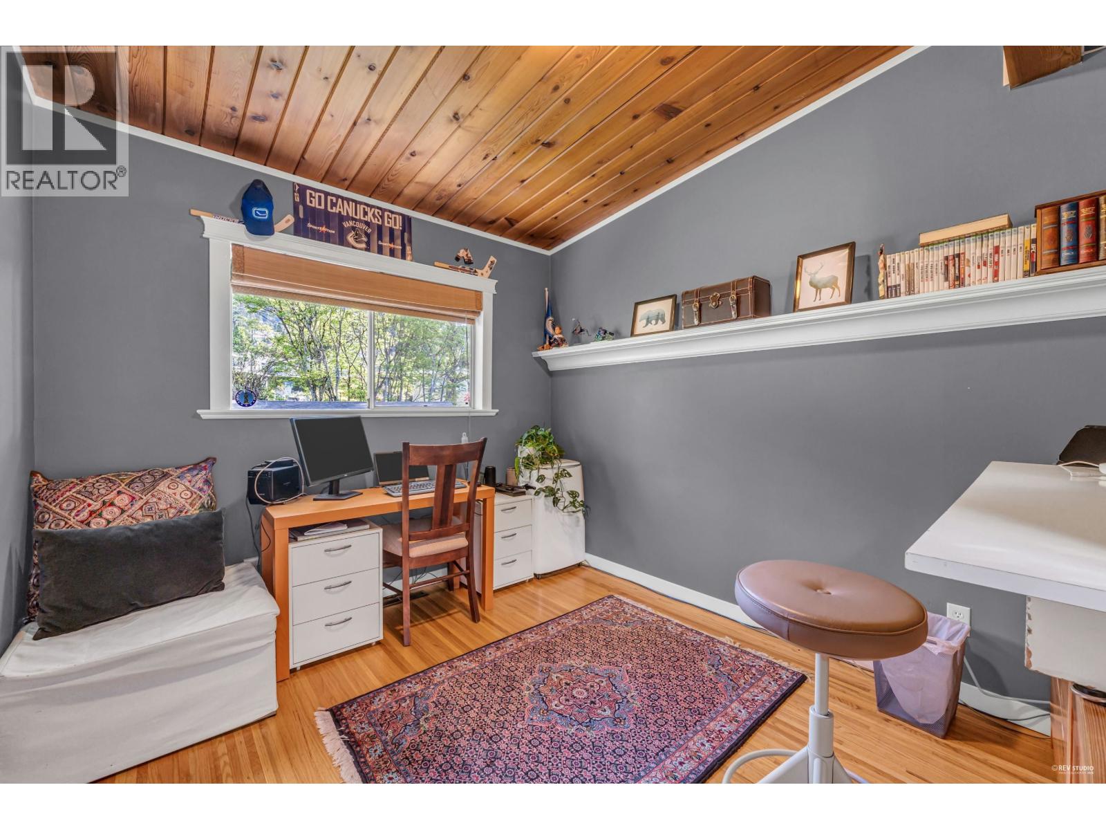 4323 Valencia Avenue, North Vancouver, British Columbia  V7N 4A7 - Photo 15 - R3046787
