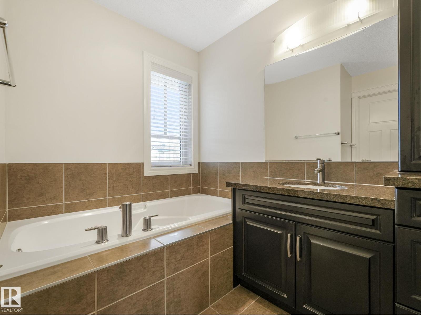 2651 Anderson Cr Sw, Edmonton, Alberta  T6W 0K7 - Photo 35 - E4457273