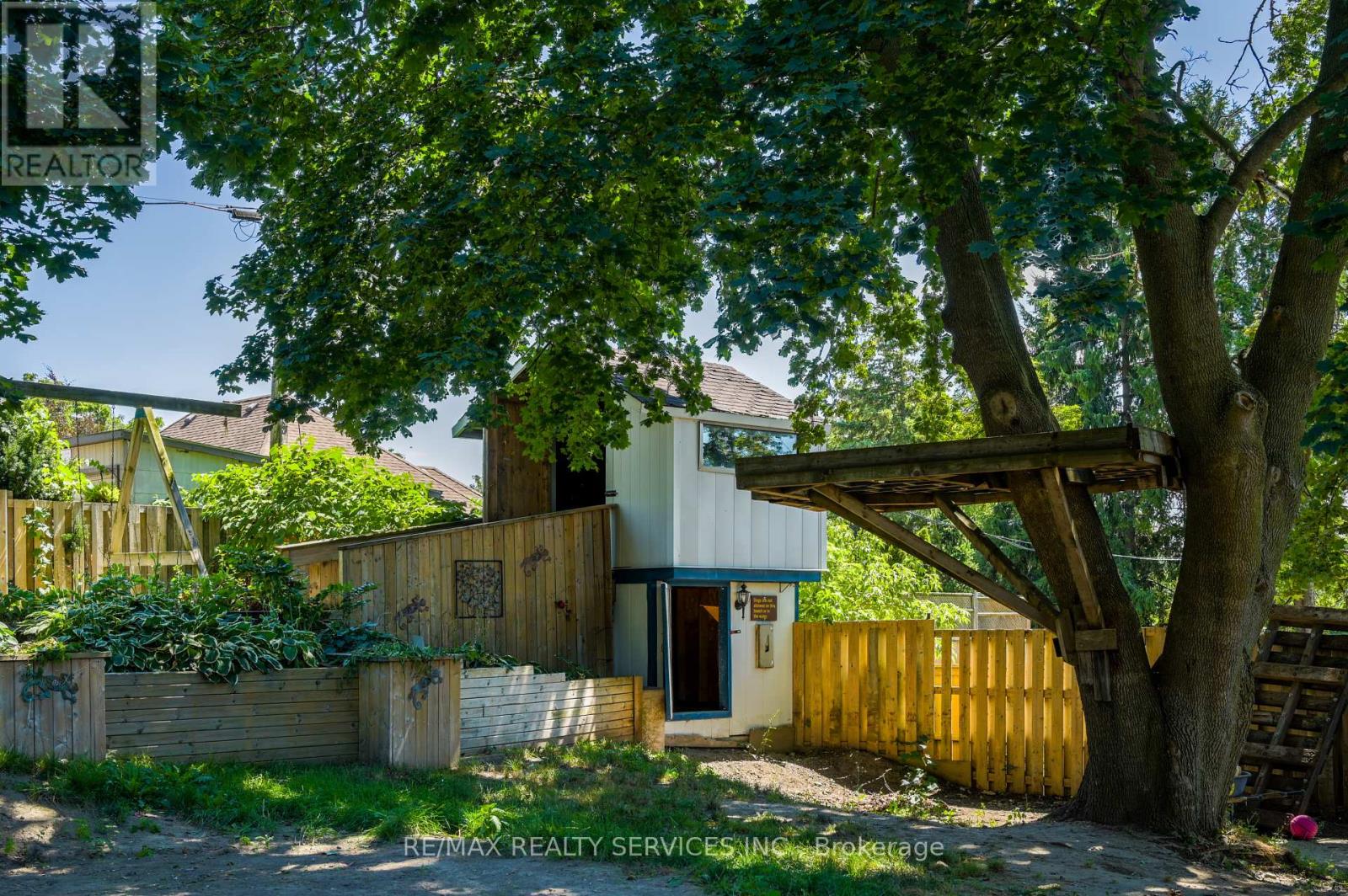 73 Brock Street, Woodstock, Ontario  N4S 3B7 - Photo 24 - X12397740