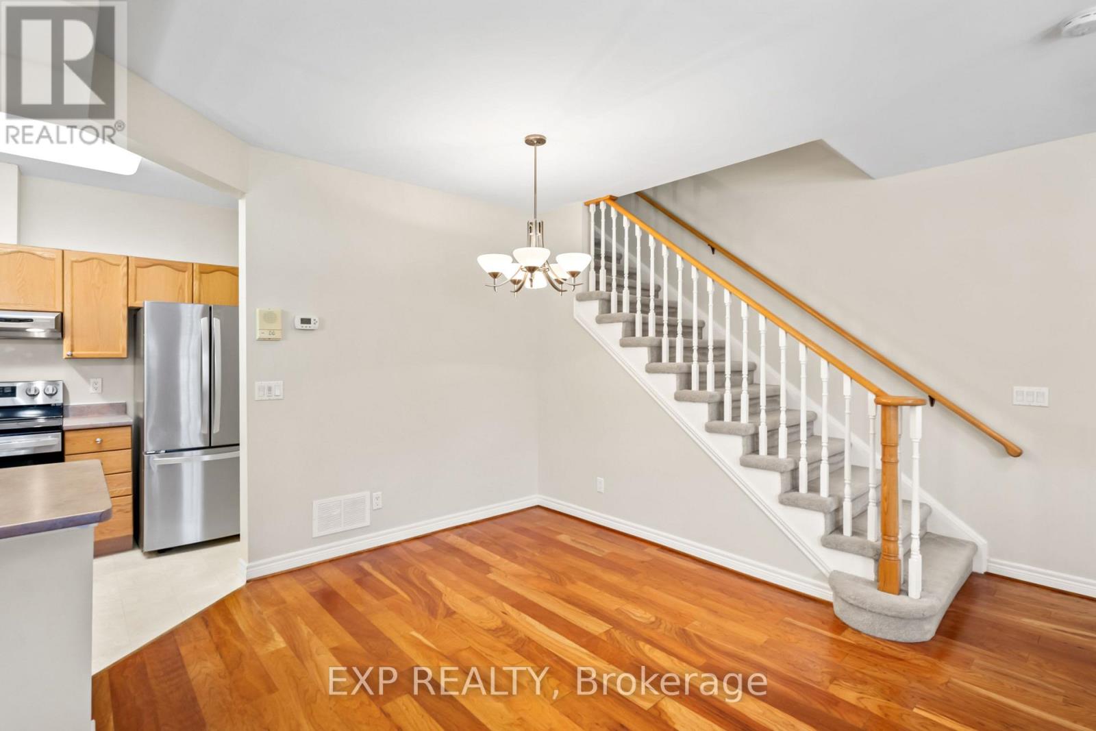 134 Hibernia Street, Cobourg, Ontario  K9A 3J8 - Photo 11 - X12397757