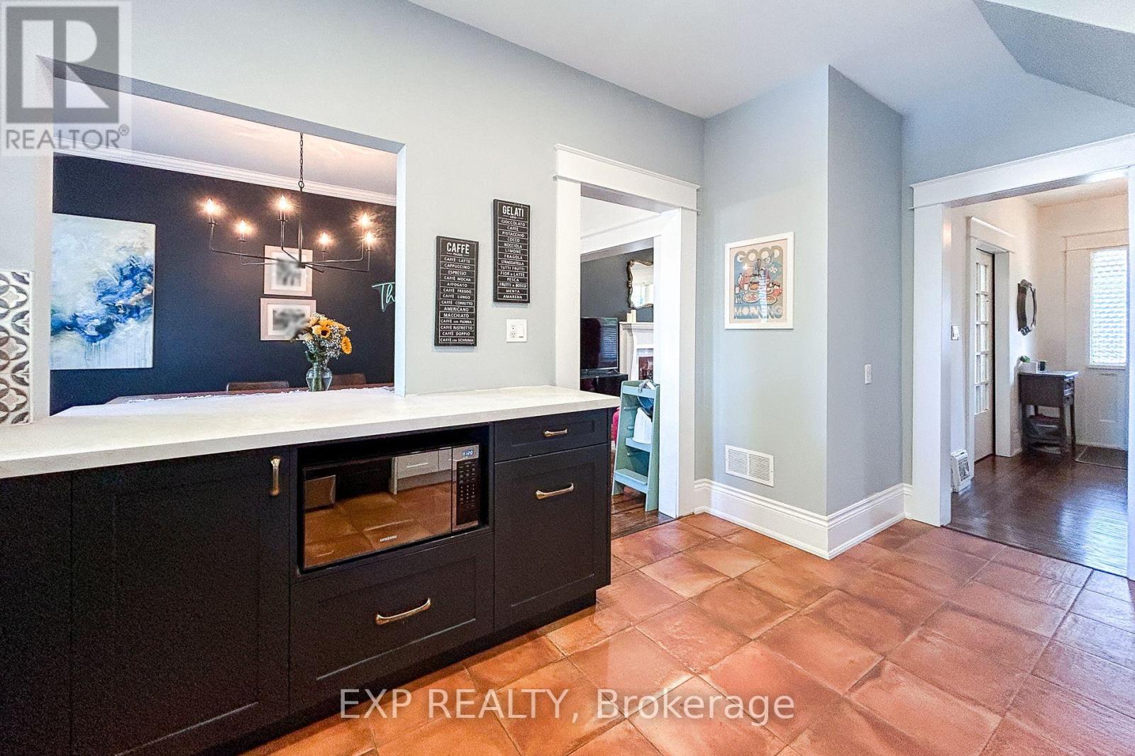 191 Stirton Street, Hamilton, Ontario  L8L 6G7 - Photo 16 - X12397812